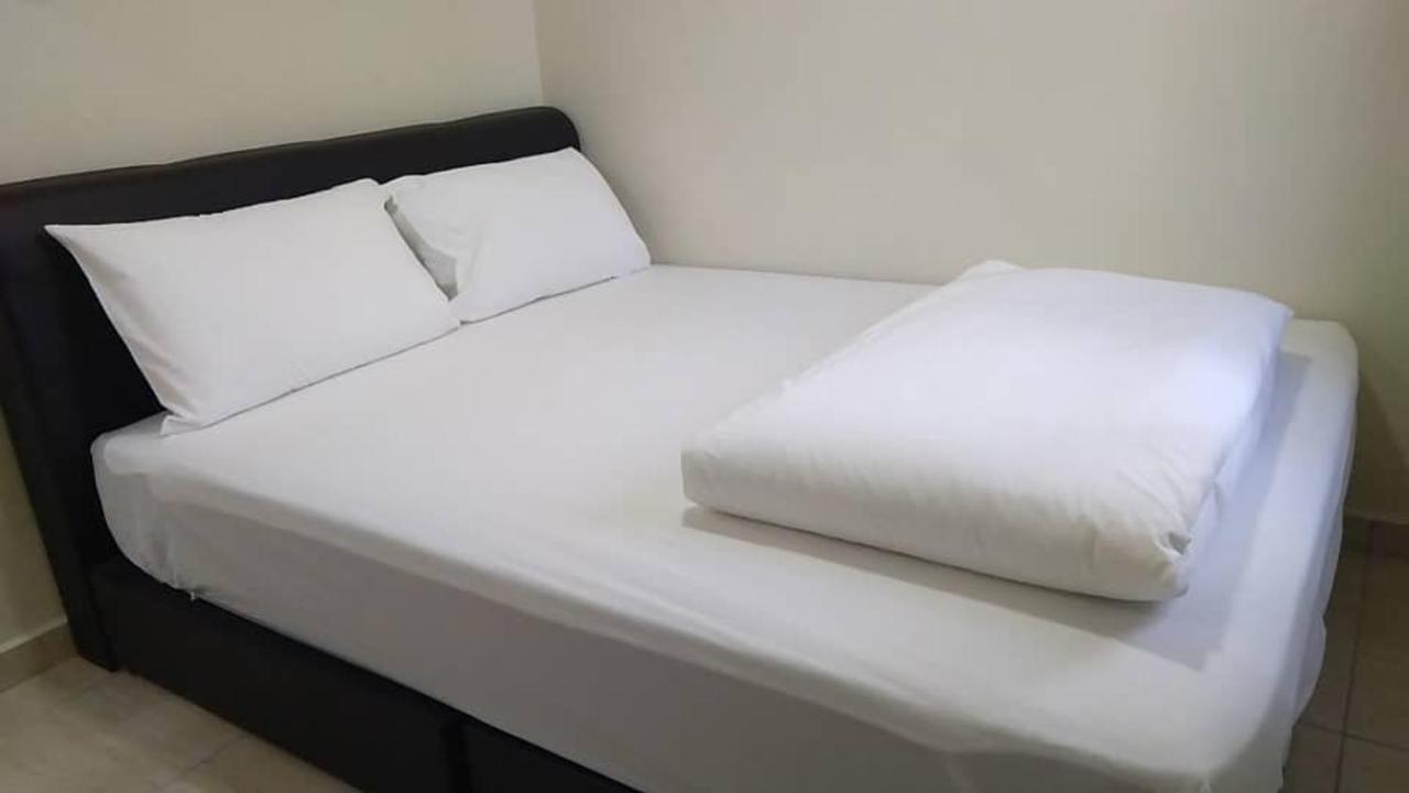 Axlite Hotel Taiping Exterior photo